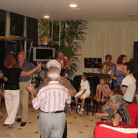 Hotel Madrid Rimini Extérieur photo