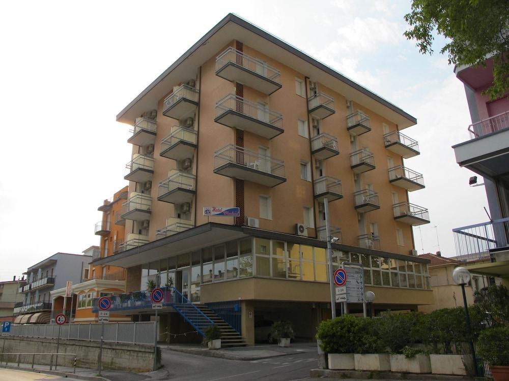 Hotel Madrid Rimini Extérieur photo