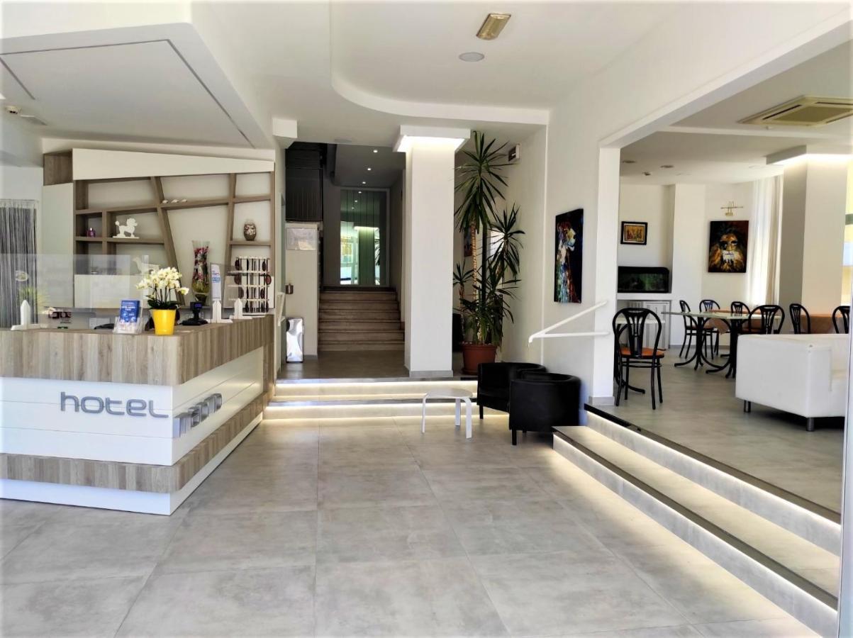 Hotel Madrid Rimini Extérieur photo