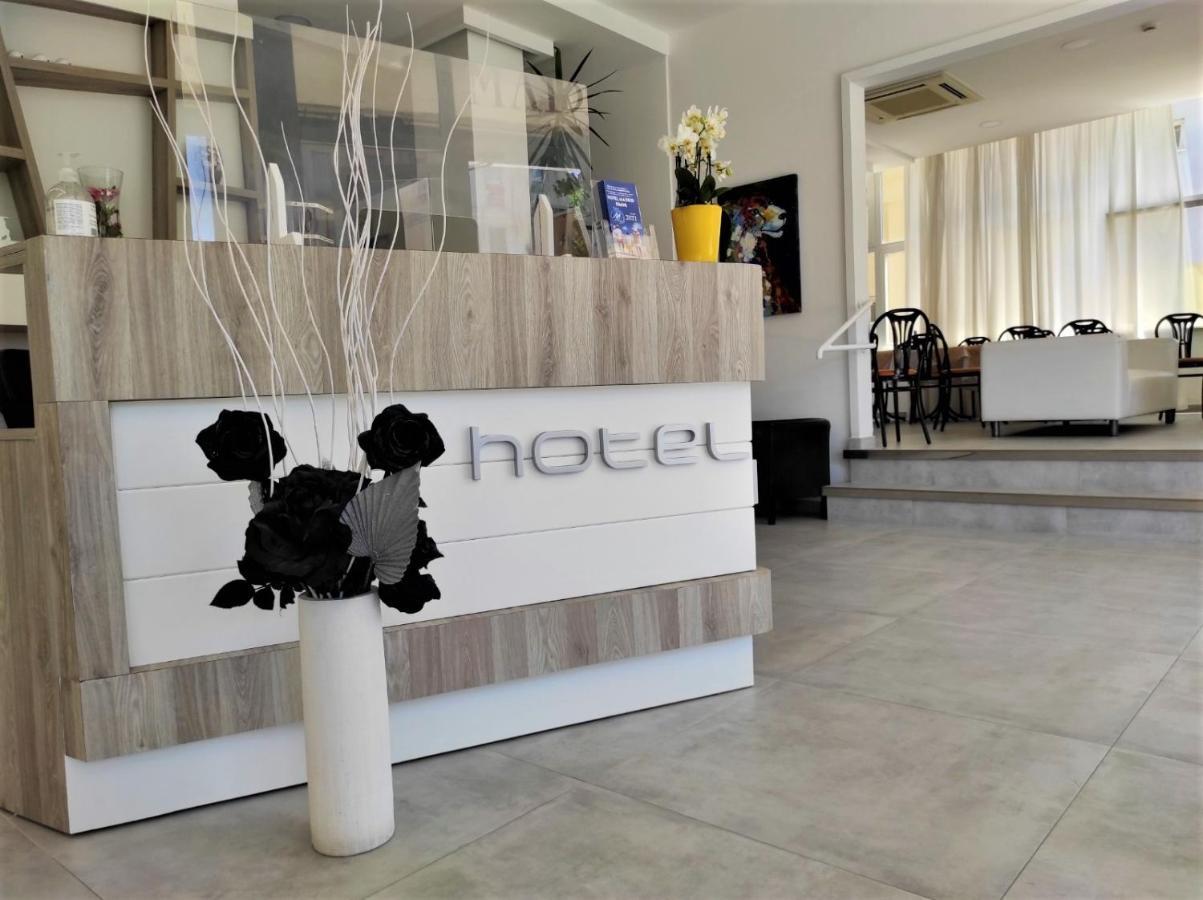 Hotel Madrid Rimini Extérieur photo