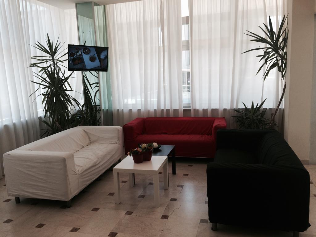 Hotel Madrid Rimini Extérieur photo