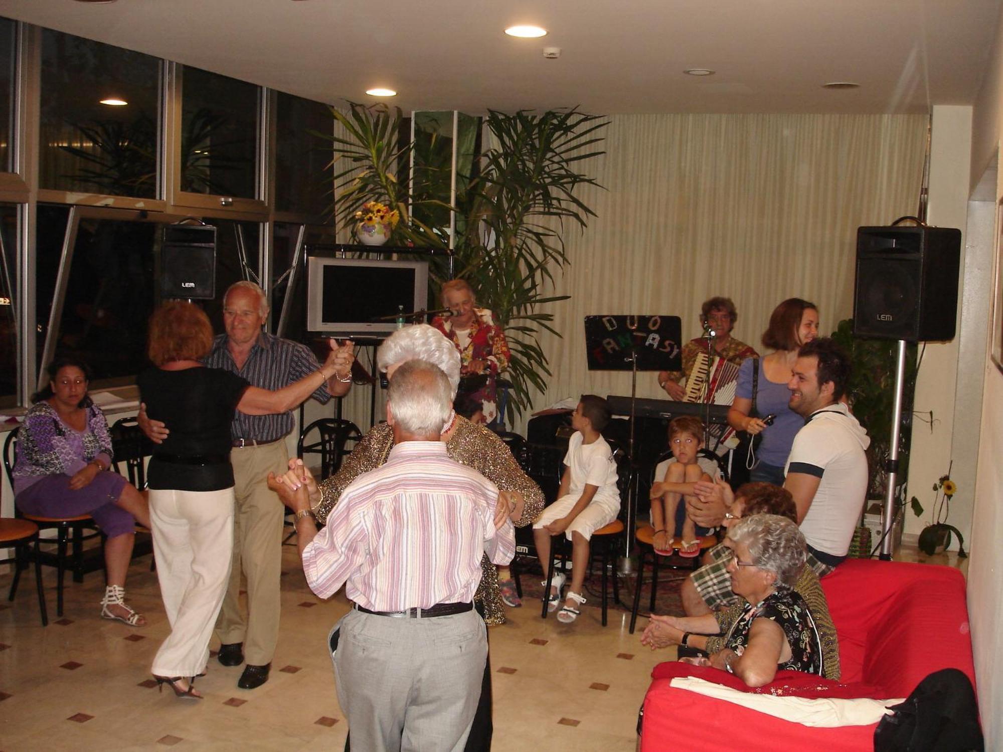 Hotel Madrid Rimini Extérieur photo