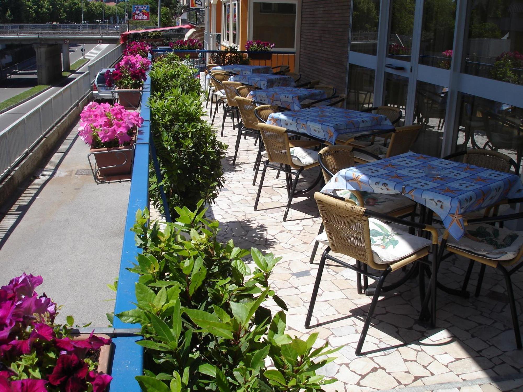 Hotel Madrid Rimini Extérieur photo
